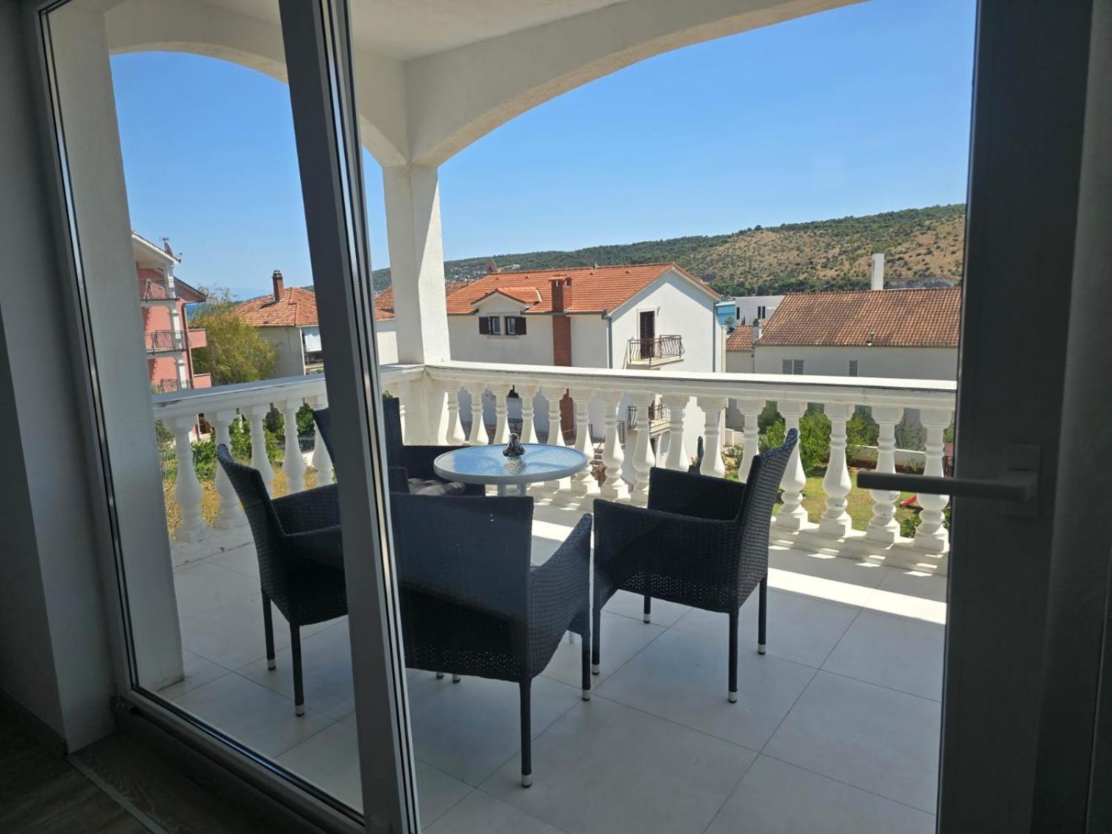 Apartment Anton Trogir Luaran gambar