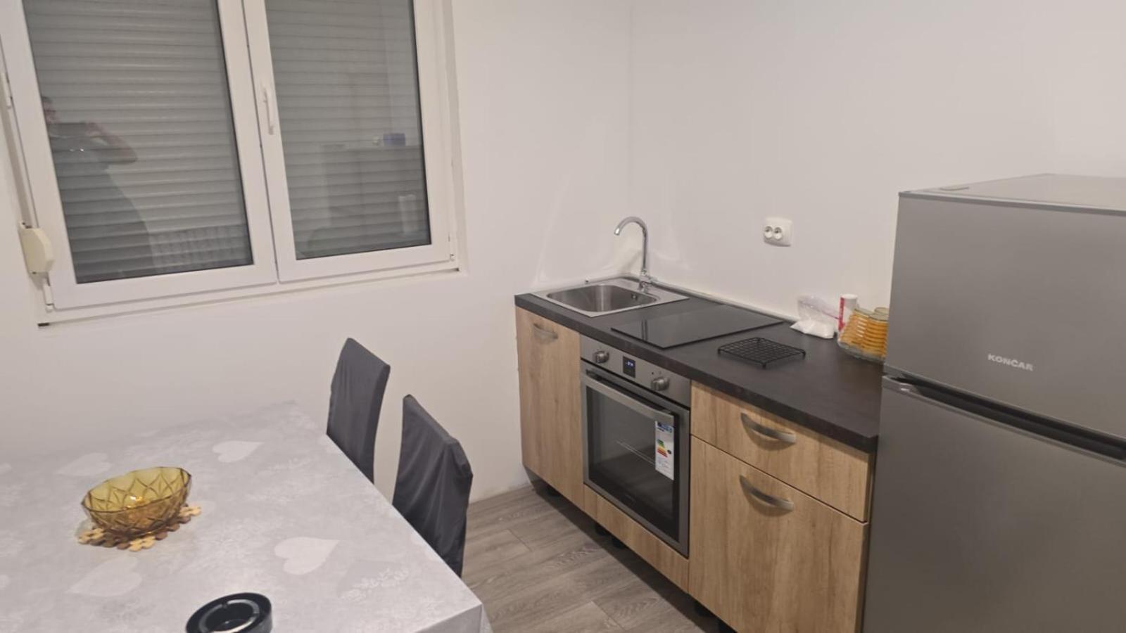 Apartment Anton Trogir Luaran gambar