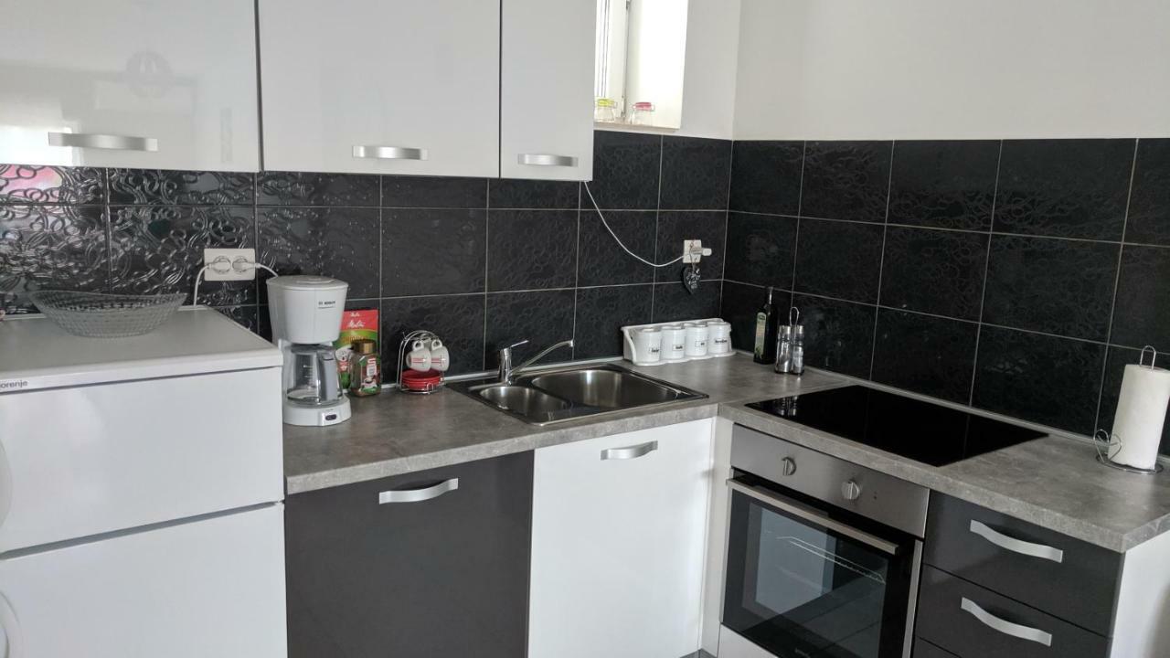 Apartment Anton Trogir Luaran gambar