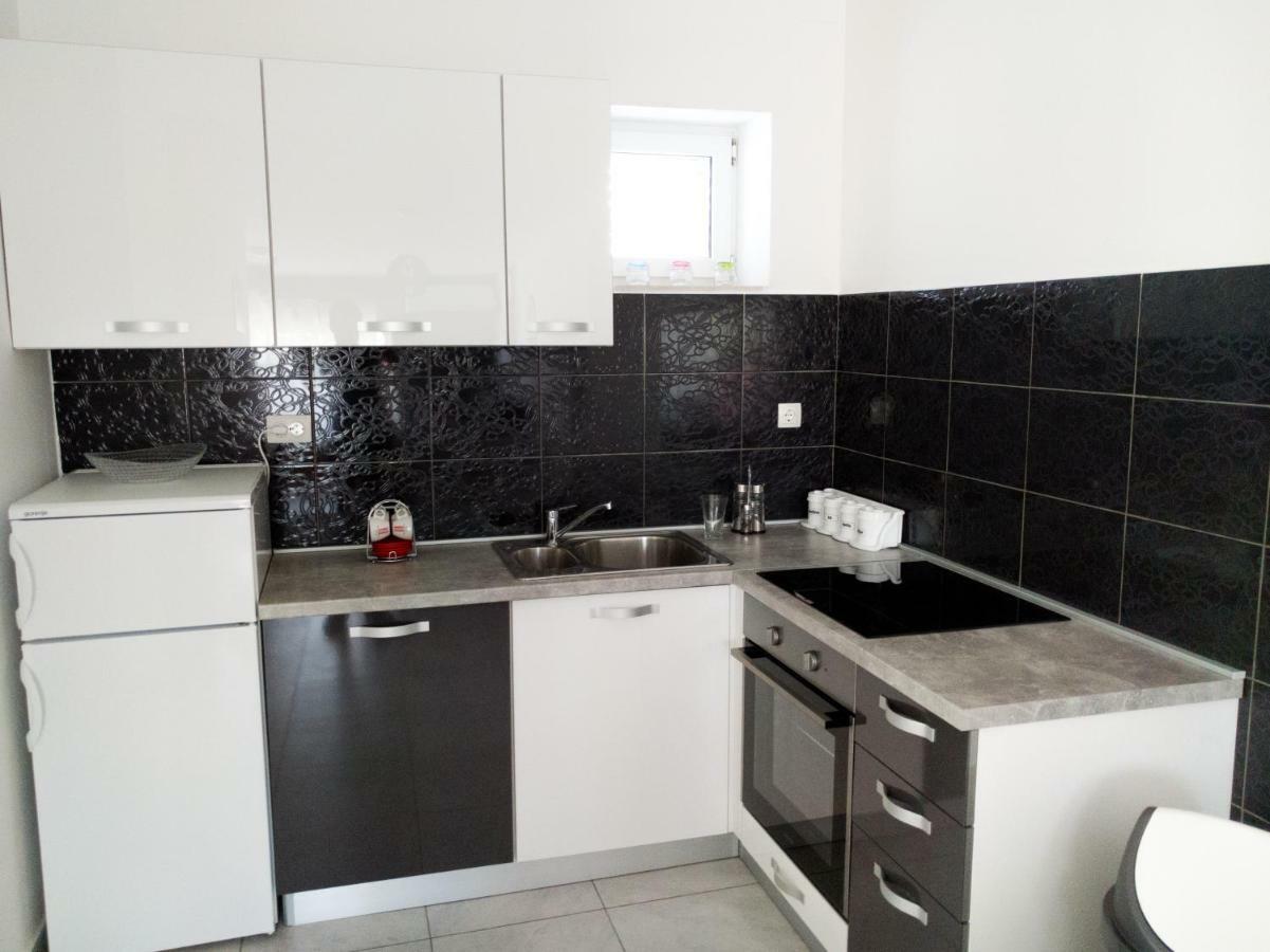 Apartment Anton Trogir Luaran gambar